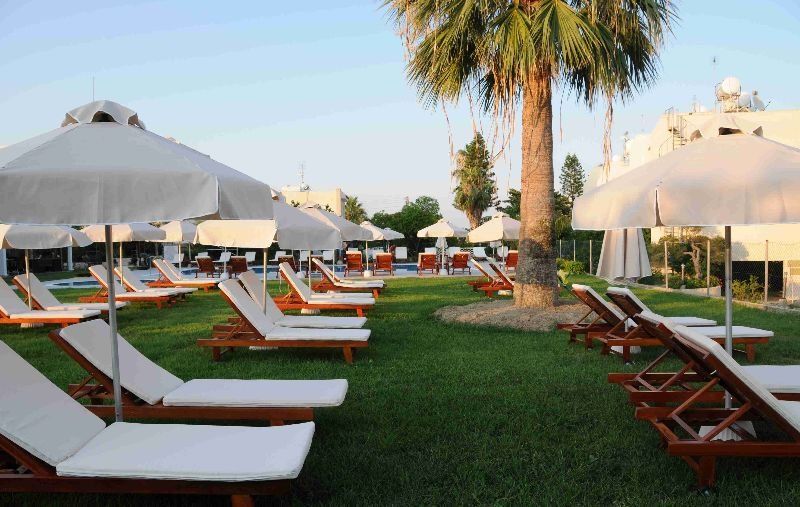 Frixos Suites Hotel Apts Voroklini Exteriér fotografie